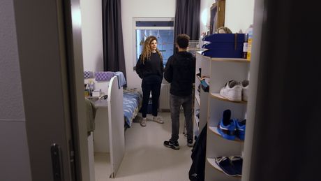 Rachel valt binnen | Jeugdgevangenis (2)