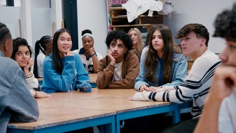 Brugklas | Amir, Jade en Ramses op reis (1/5)