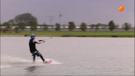 Het Klokhuis | Wakeboarden