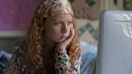 Verborgen Verhalen  | Emma