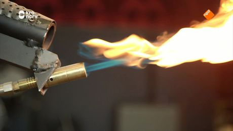 Kan Klaas ontsnappen uit een brandend gebouw?