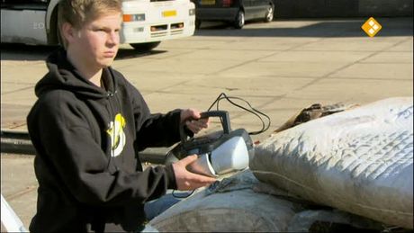 Checkpoint | Recycle gitaar