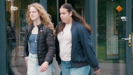 Brugklas | Daisy wordt gepest