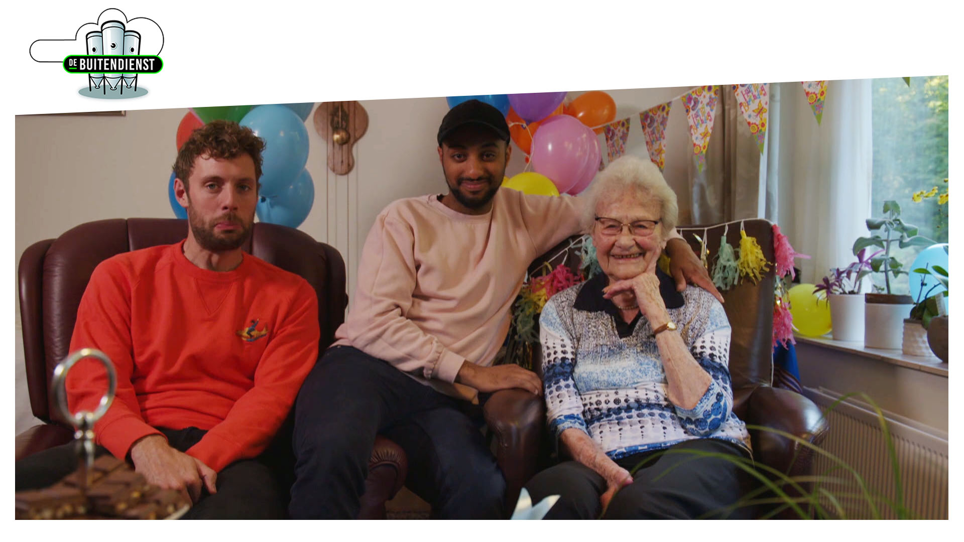 De Buitendienst  | Hoera voor de oma van Jonata!