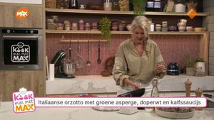 Orzotto met groene asperge, doperwt en saucijs