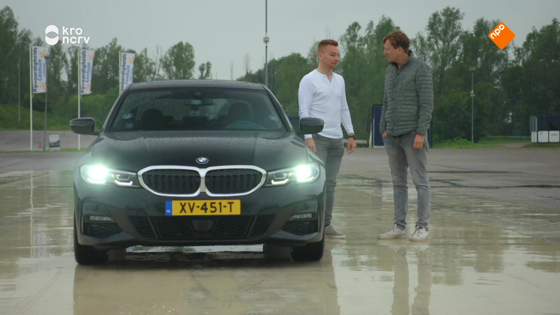 Kan Klaas auto blijven rijden tijdens een overs...