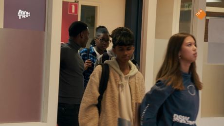 Brugklas | Ryan en Liza (1/3)