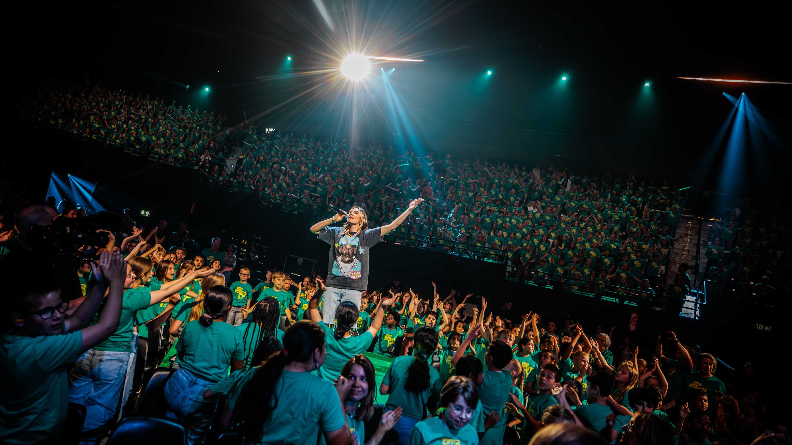 Sing & Dance up | Sing & Dance UP!