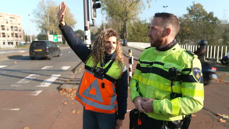 Rachel valt binnen | Spoedtransport