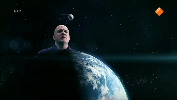 Ontdek de ruimte met André Kuipers | Satellieten