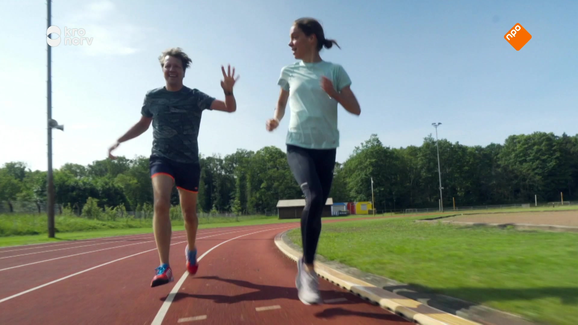 Kan Klaas de marathon lopen in 2 en een half uur?