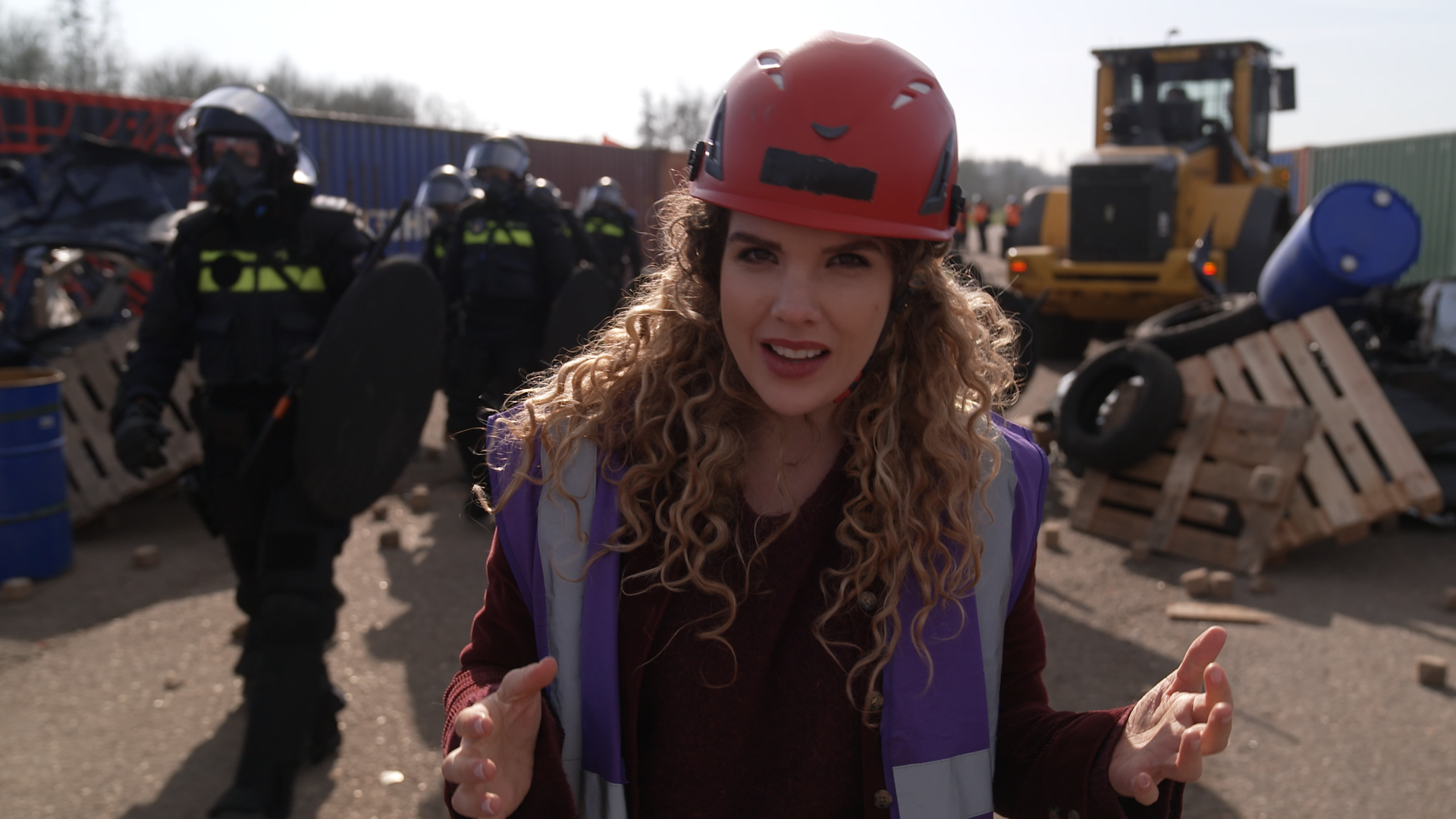 Rachel valt binnen | Demonstreren op de NAVO-top