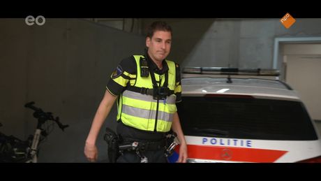 Rachel valt binnen