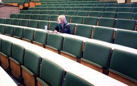 Collegegeld moeten betalen, maar geen les krijgen