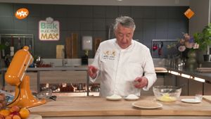 Kaneel-boterkrakelingen en bladerdeegkrakelingen
