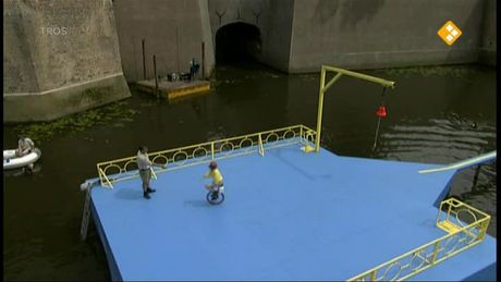 Te land, ter zee en in de lucht