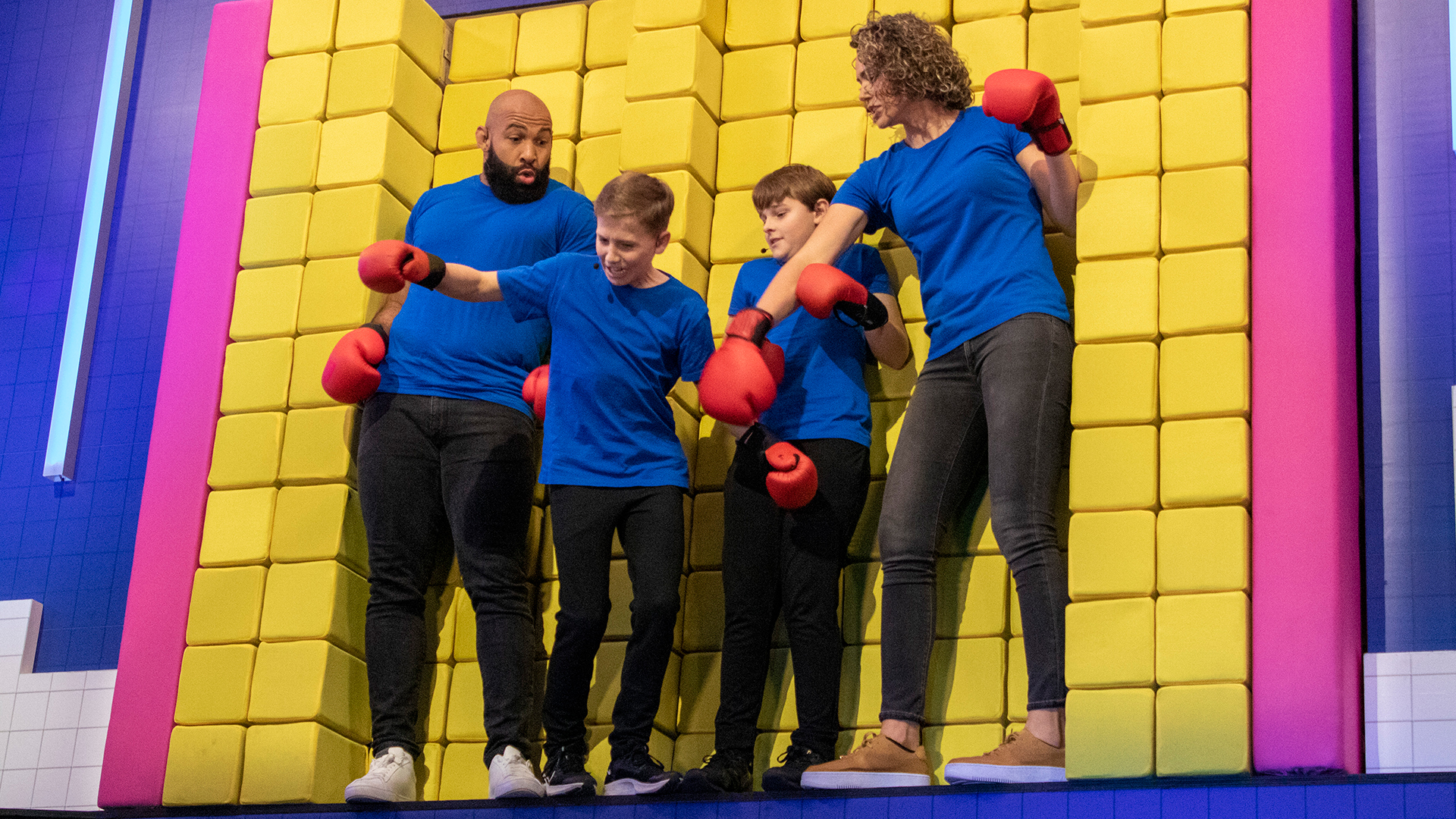 Voor Het Blok | Roy & Chatilla vs Dylan & Teun