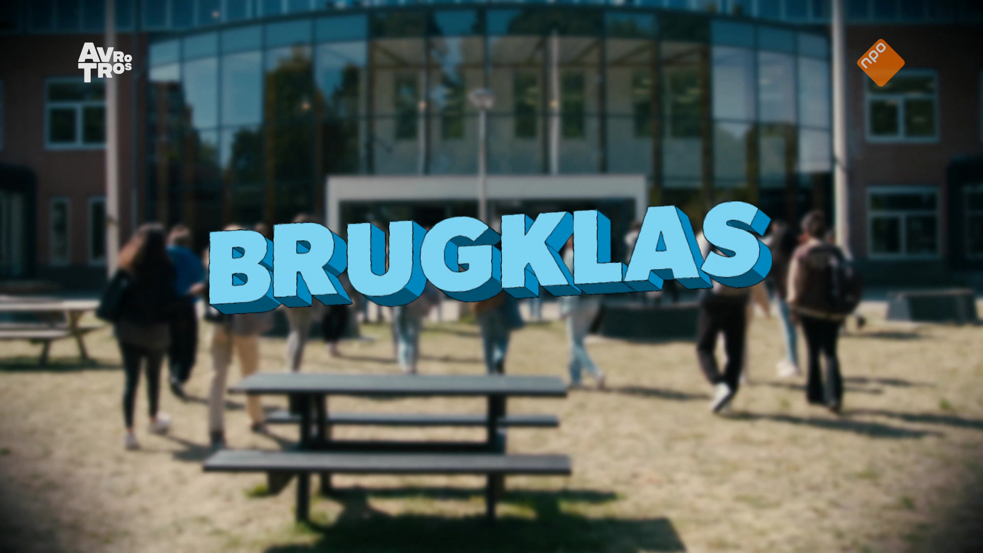 Brugklas | Schoolk(r)amp (3/5)