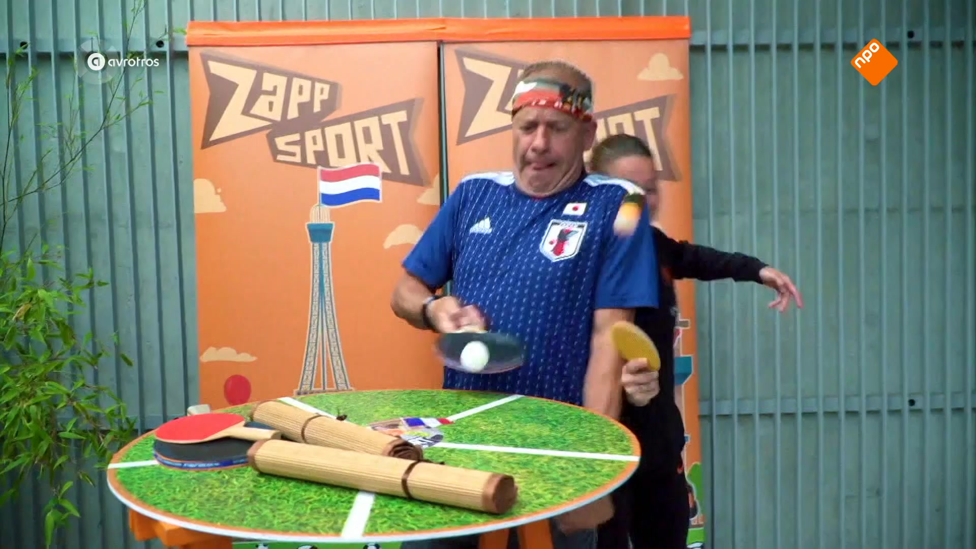Voetbal, Daniëlle van de Donk en Kika van Es