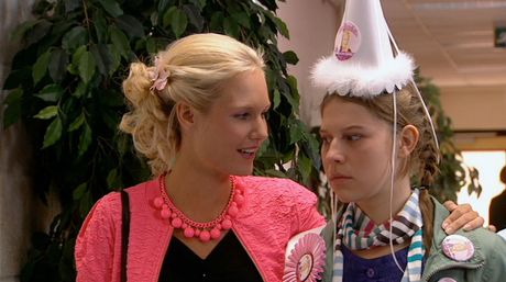 Maya wordt als mascotte gebruikt