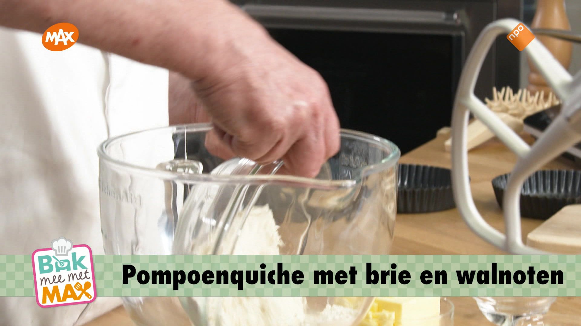 Pompoenquiche met brie en walnoten