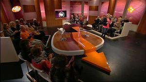 Lange wachtlijsten, lege kamers