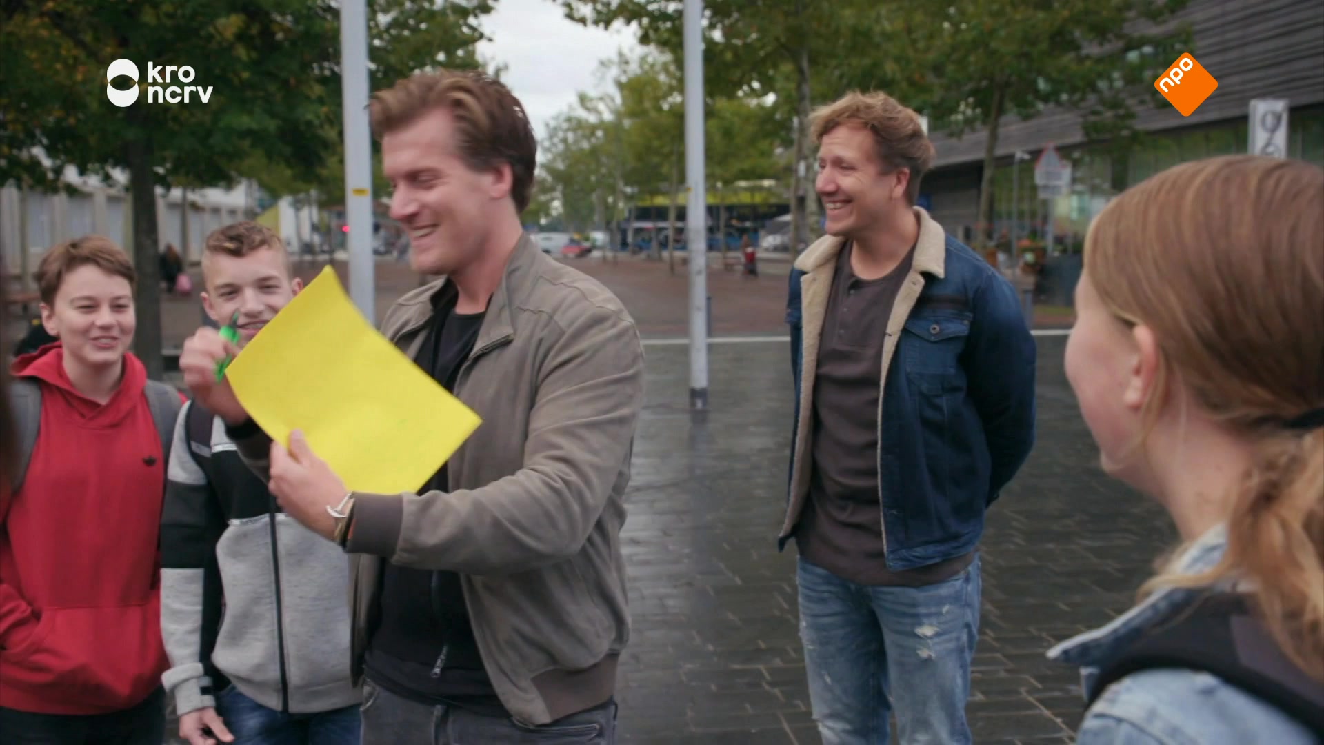 Kan Klaas iets laten bewegen door alleen zijn b...