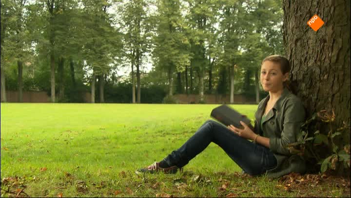 Verborgen Verhalen  | July
