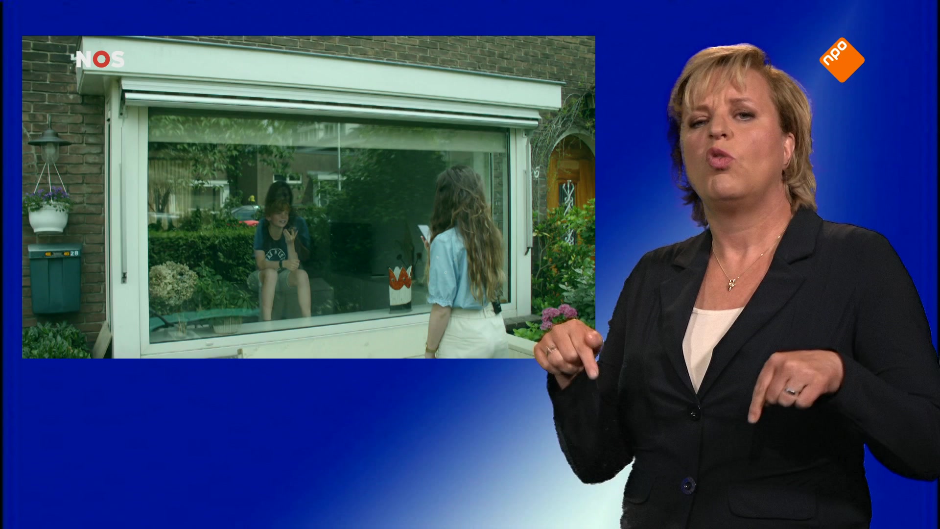 NOS Jeugdjournaal met gebarentolk