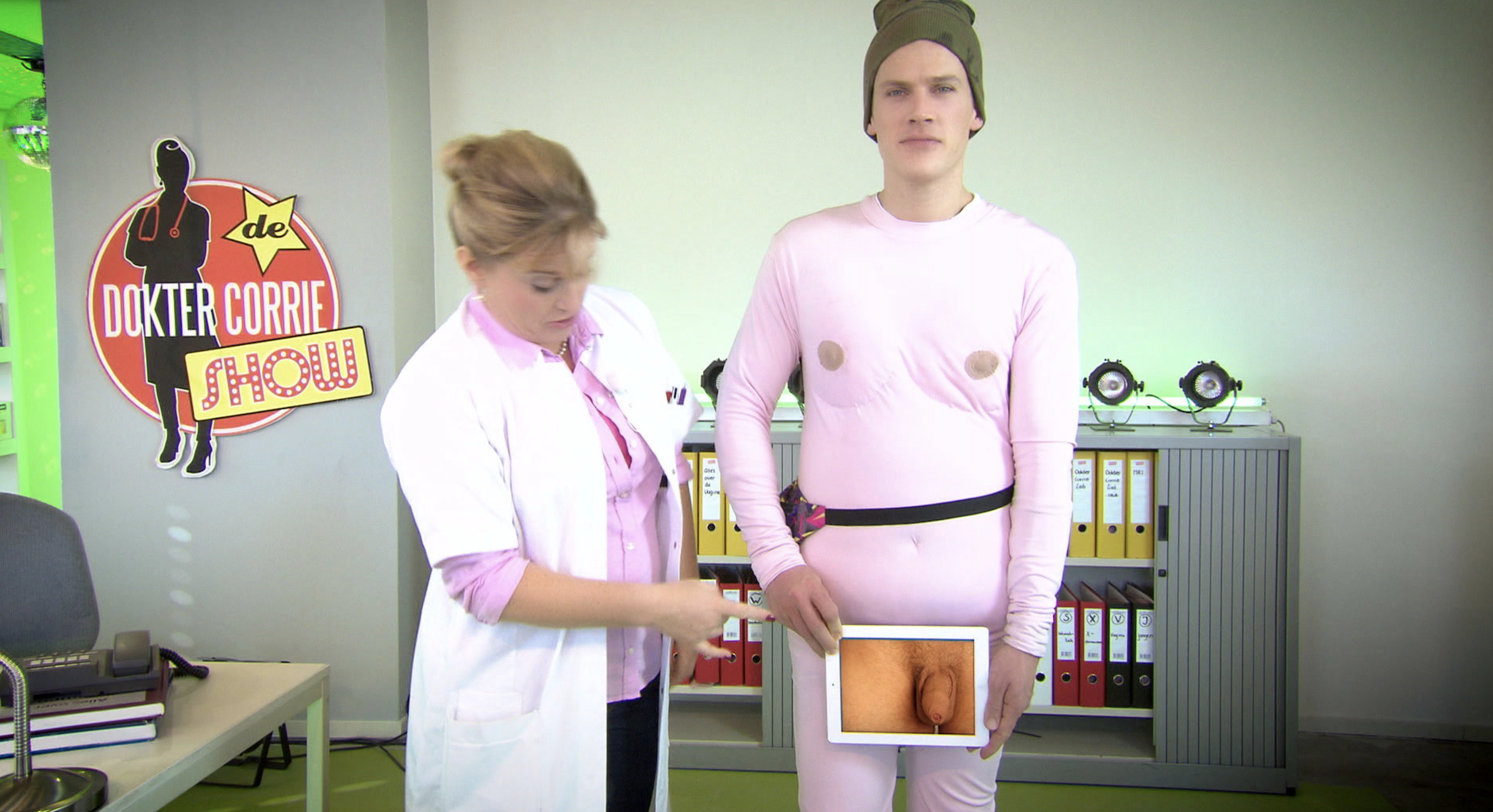 De Dokter Corrie Show | Piemels