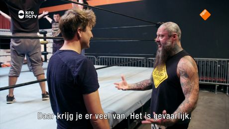Klaas Kan Alles | Showworstelaar