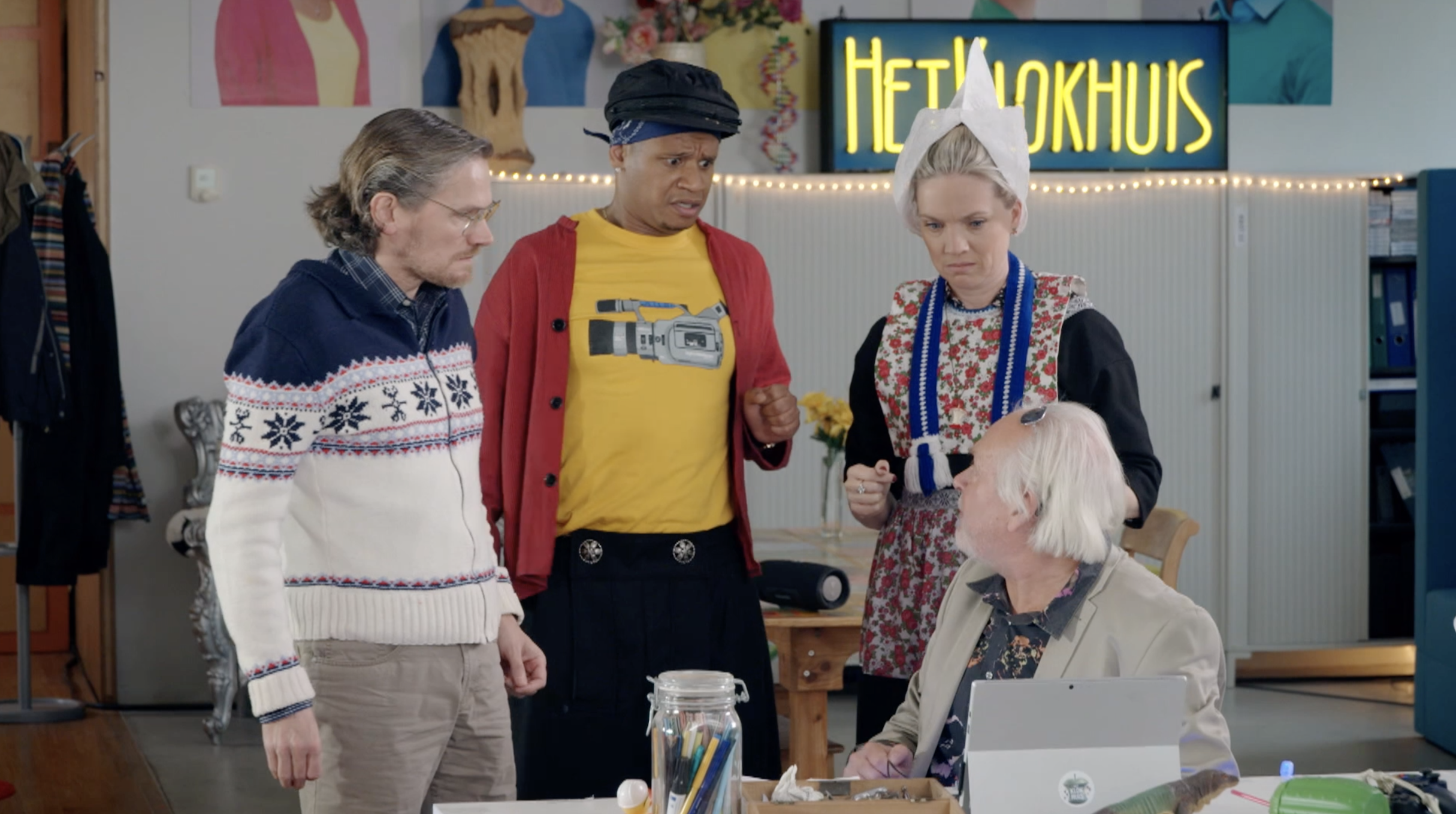 Het Klokhuis | Het Kantoor 272