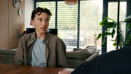 Brugklas | Lucas breekt in (2/3)