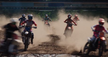 Flying Hummelo | Racen tegen de besten