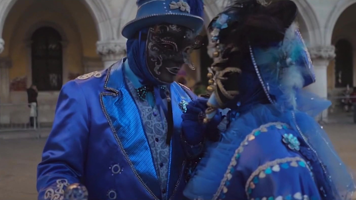 De Blauwe Hond | Maskers - Quentley Barbara